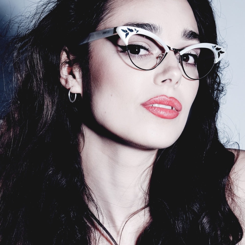 Rita Cat Eye Glasses - Pearlescent White & Silver - Picture 4 of 7